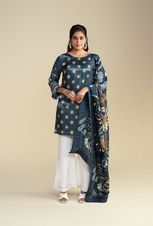 Grey Digitally Printed Silk Kurta with Floral Print Dupatta